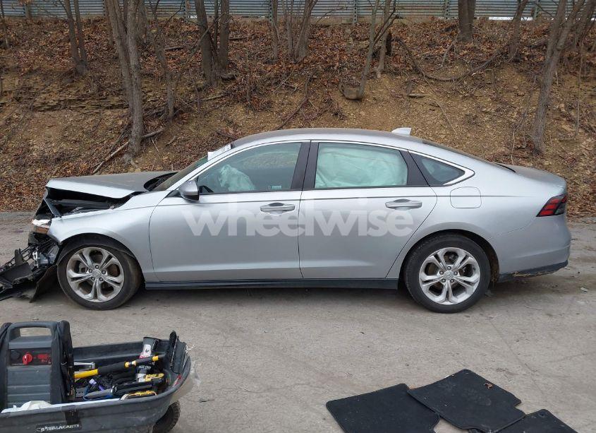 Photo 15 of 2024 Honda Accord LX (VIN 1HGCY1F26RA010433)