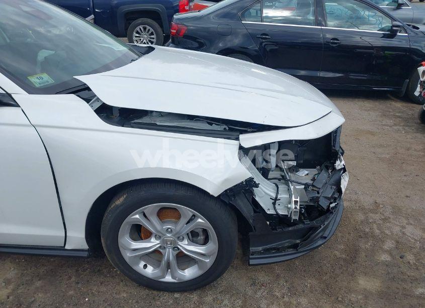 Photo 18 of 2024 Honda Accord LX (VIN 1HGCY1F26RA092129)