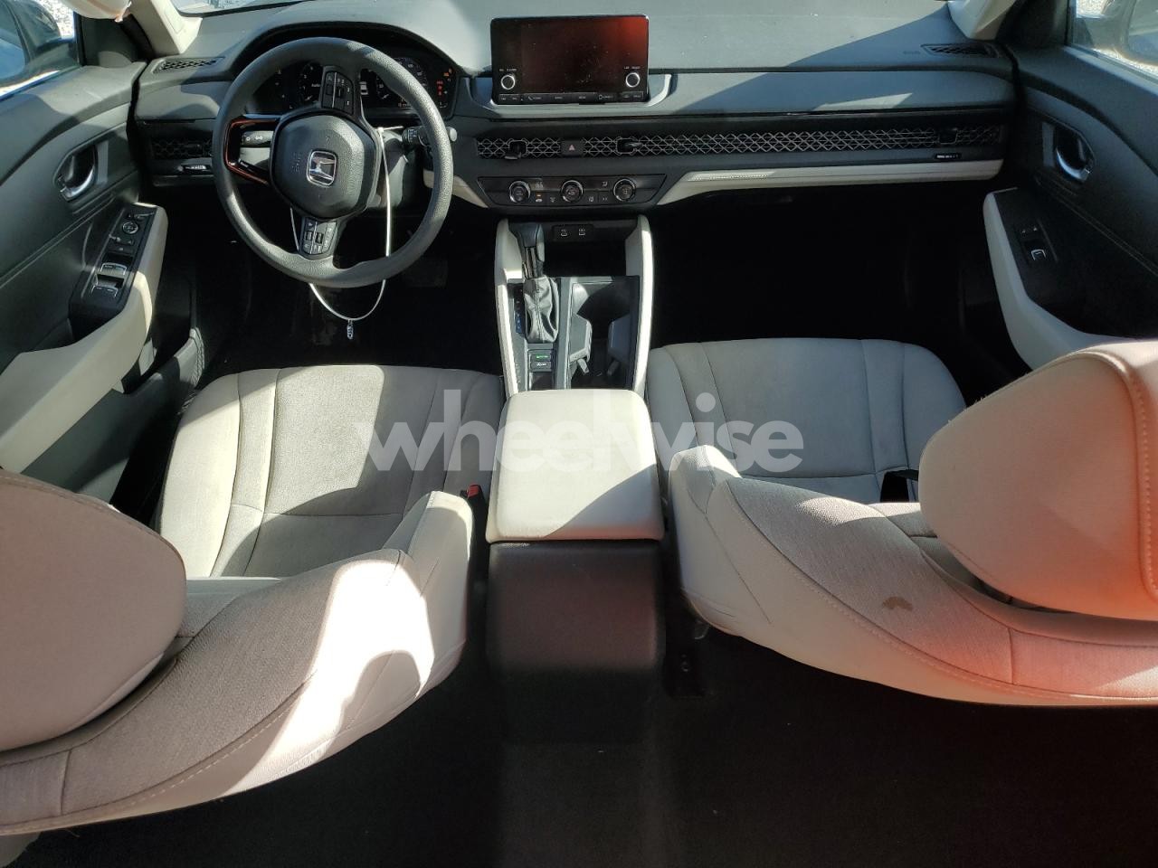 Photo 8 of 2024 HONDA ACCORD LX (VIN 1HGCY1F27RA017729)