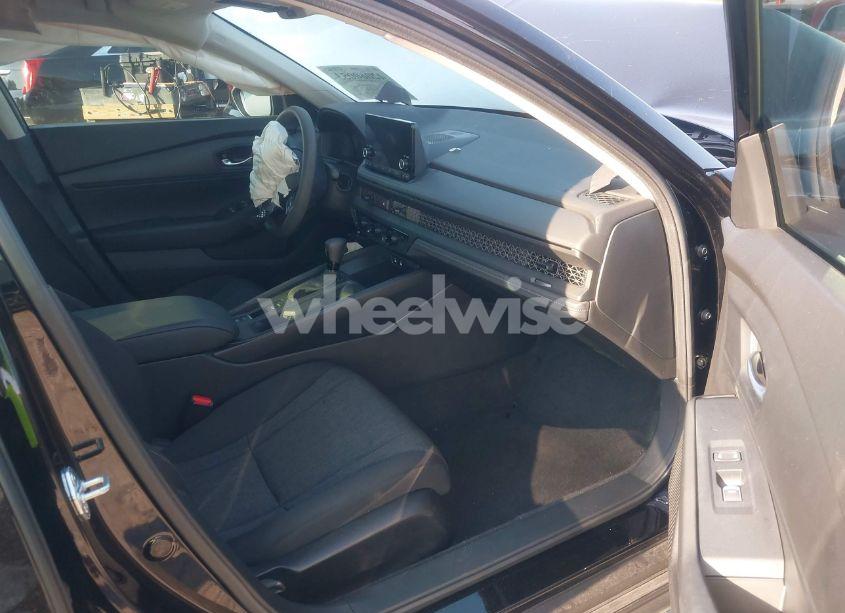 Photo 5 of 2024 Honda Accord LX (VIN 1HGCY1F27RA089014)