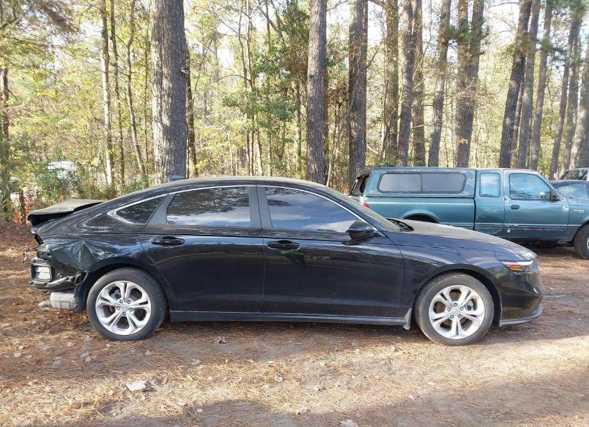 Photo 13 of 2023 Honda Accord LX (VIN 1HGCY1F28PA016344)