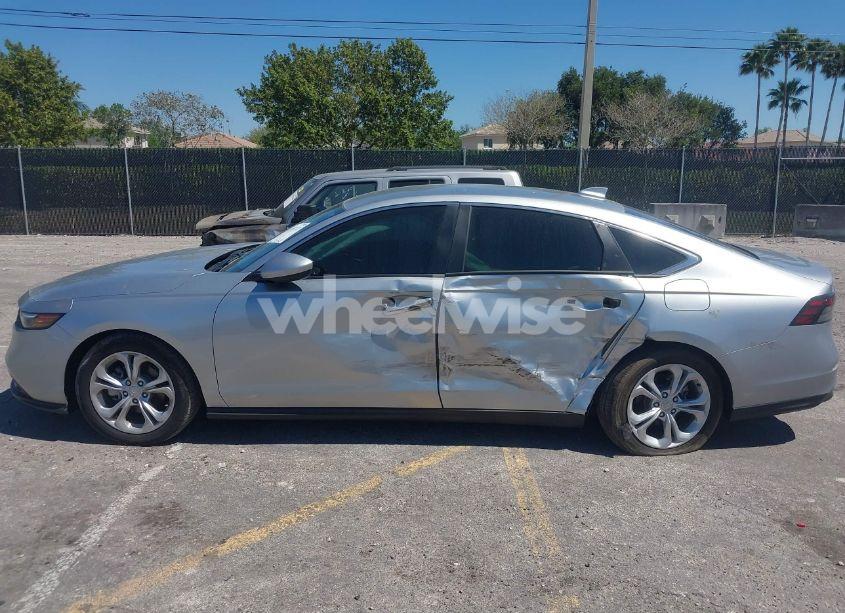 Photo 14 of 2024 Honda Accord LX (VIN 1HGCY1F28RA033521)