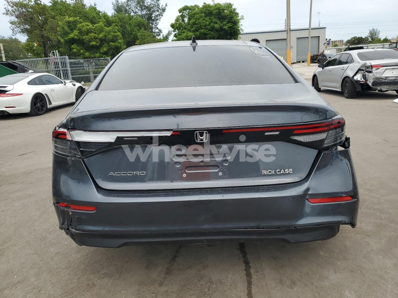 Photo 6 of 2025 HONDA ACCORD LX (VIN 1HGCY1F28SA019351)