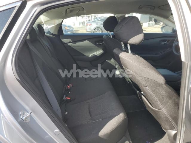 Photo 4 of 2025 HONDA ACCORD LX N/A (VIN 1HGCY1F28SA036490)