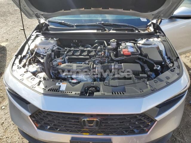 Photo 5 of 2025 HONDA ACCORD LX N/A (VIN 1HGCY1F28SA036490)