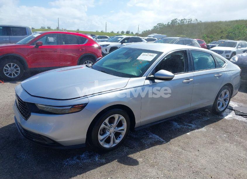 Photo 2 of 2023 Honda Accord LX (VIN 1HGCY1F29PA027045)