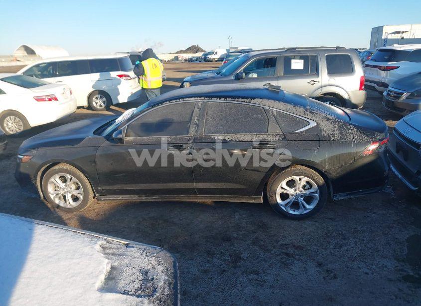 Photo 14 of 2025 Honda Accord LX (VIN 1HGCY1F29SA007693)
