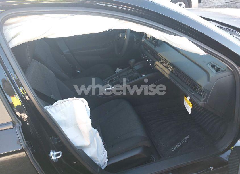 Photo 5 of 2025 Honda Accord LX (VIN 1HGCY1F29SA007693)