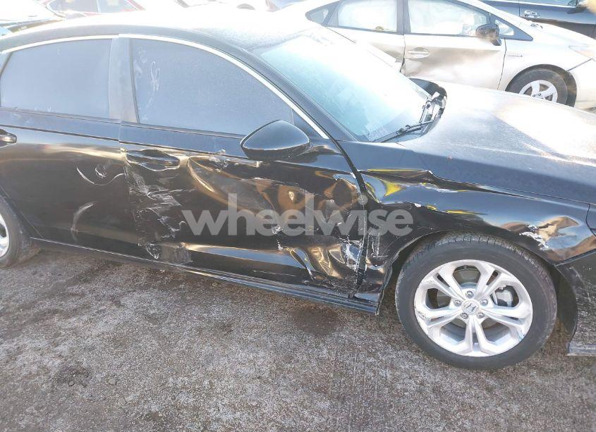 Photo 6 of 2025 Honda Accord LX (VIN 1HGCY1F29SA007693)