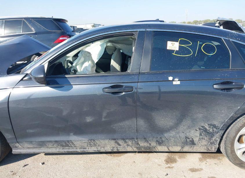 Photo 14 of 2024 Honda Accord LX (VIN 1HGCY1F2XRA072059)