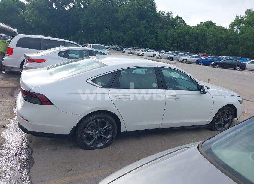 Photo 13 of 2023 Honda Accord EX (VIN 1HGCY1F30PA000275)
