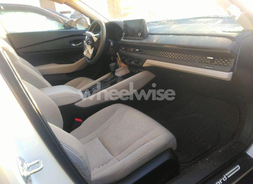 Photo 5 of 2023 Honda Accord EX (VIN 1HGCY1F30PA007517)