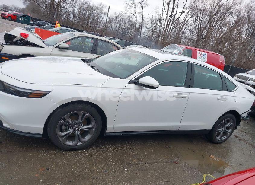 Photo 14 of 2024 Honda Accord EX (VIN 1HGCY1F30RA001414)