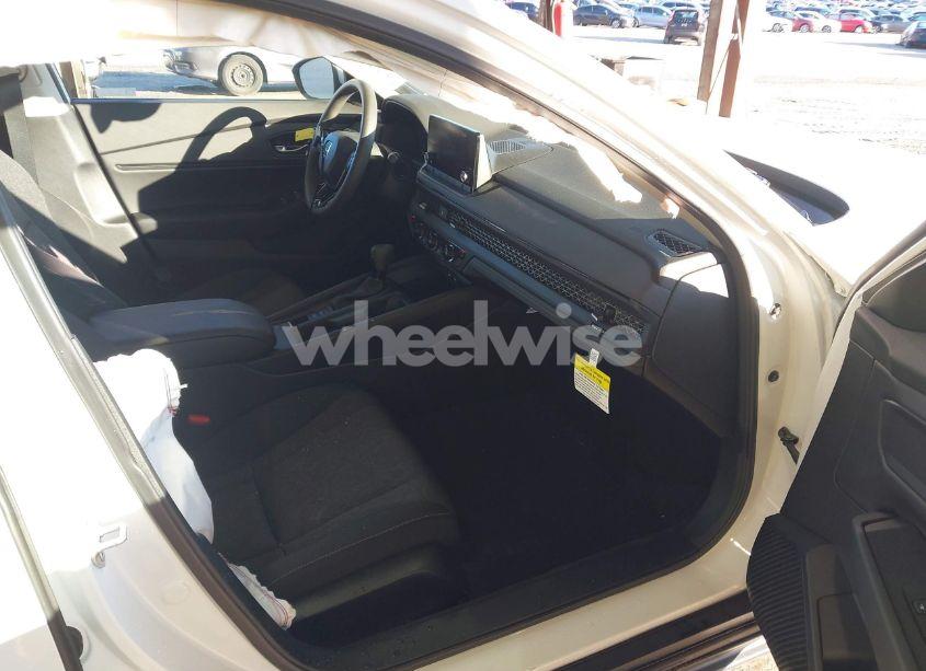 Photo 5 of 2024 Honda Accord EX (VIN 1HGCY1F30RA031173)