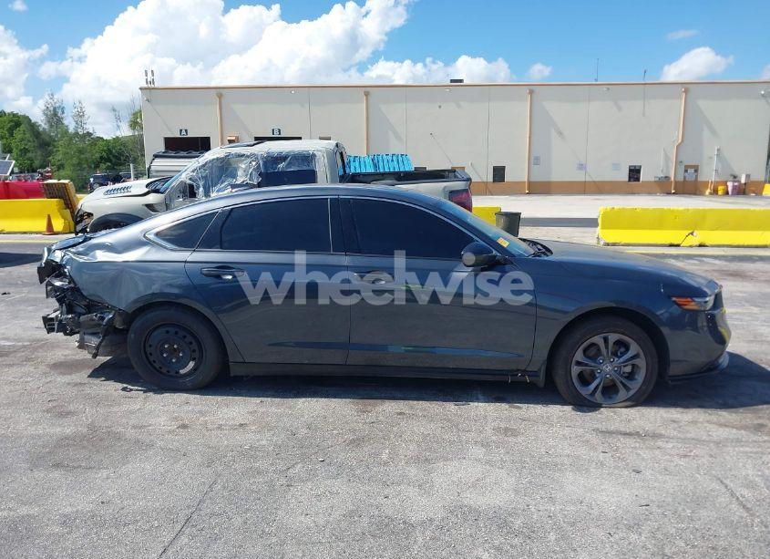 Photo 13 of 2024 Honda Accord EX (VIN 1HGCY1F30RA050421)