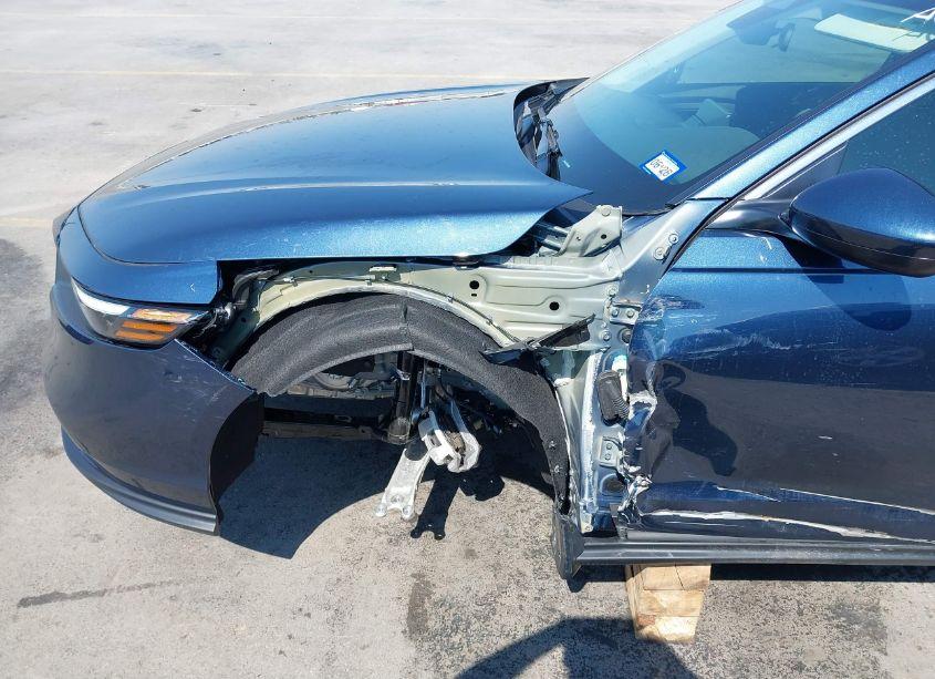 Photo 6 of 2024 Honda Accord EX (VIN 1HGCY1F30RA070572)