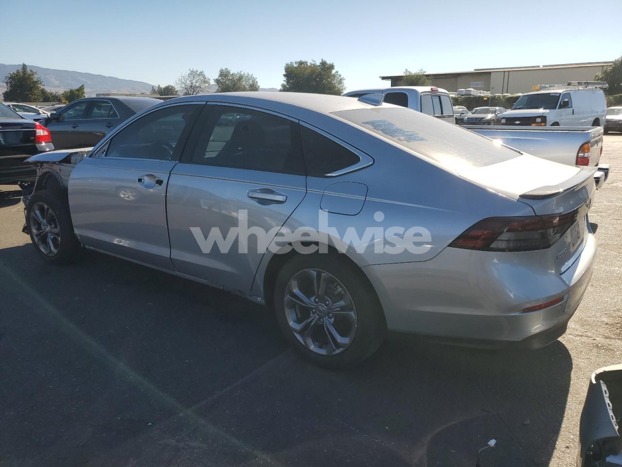 Photo 2 of 2023 HONDA ACCORD EX (VIN 1HGCY1F31PA034094)