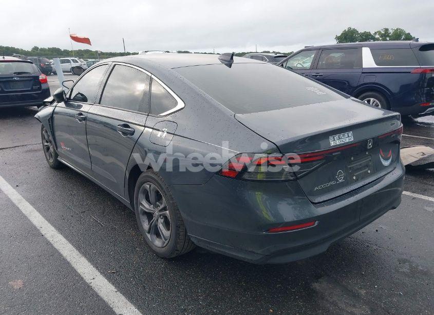 Photo 3 of 2023 Honda Accord EX (VIN 1HGCY1F31PA034628)