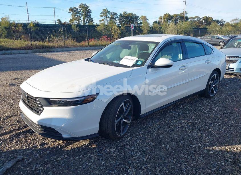 Photo 2 of 2023 Honda Accord EX (VIN 1HGCY1F31PA036010)