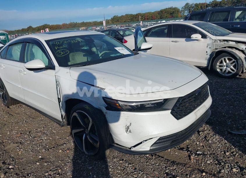 Photo 6 of 2023 Honda Accord EX (VIN 1HGCY1F31PA036010)