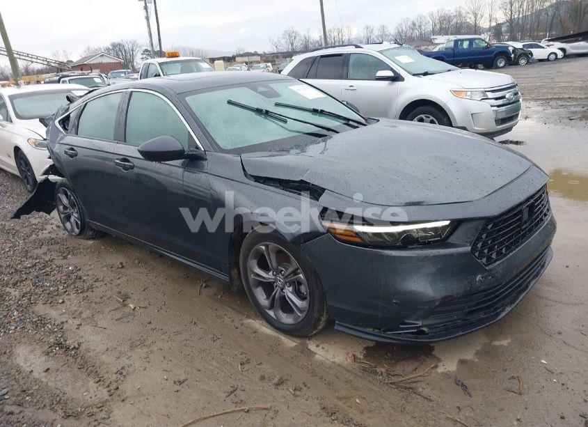 2024 Honda Accord EX (VIN 1HGCY1F31RA001695) main photo