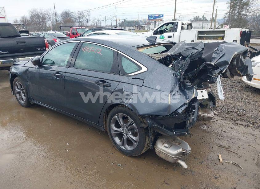 Photo 3 of 2024 Honda Accord EX (VIN 1HGCY1F31RA001695)