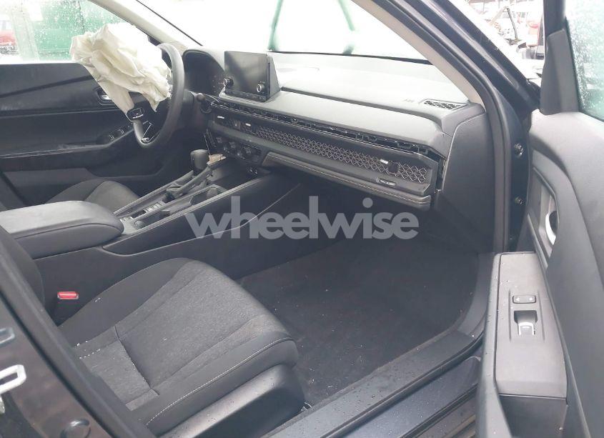 Photo 5 of 2024 Honda Accord EX (VIN 1HGCY1F31RA001695)