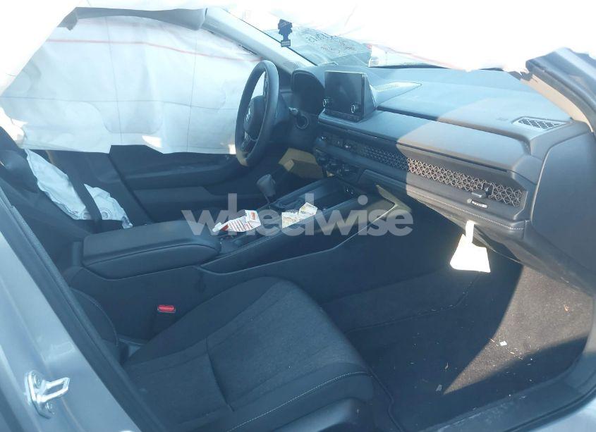 Photo 5 of 2024 Honda Accord EX (VIN 1HGCY1F31RA028377)