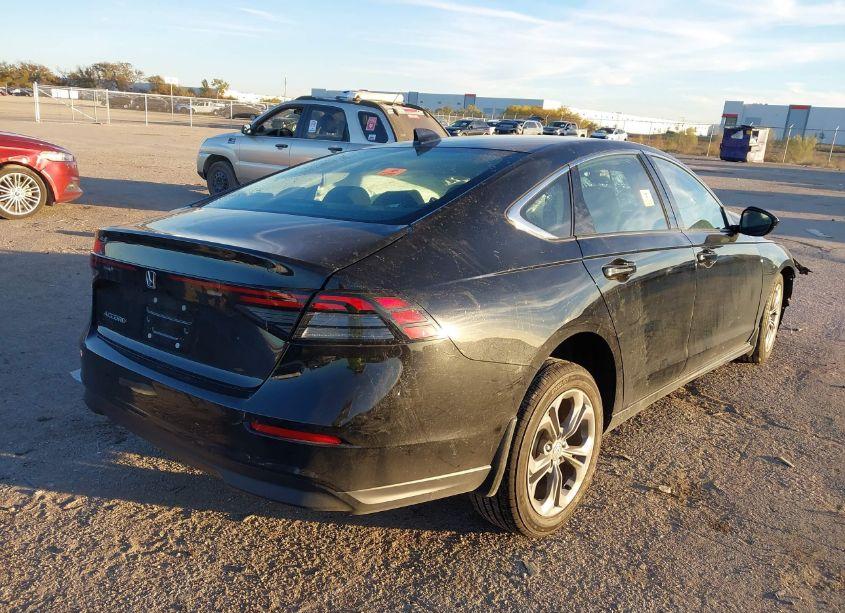 Photo 4 of 2024 Honda Accord EX (VIN 1HGCY1F31RA032669)