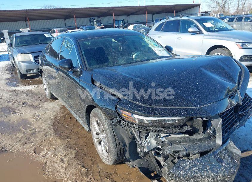 2024 Honda Accord EX (VIN 1HGCY1F31RA032803) main photo