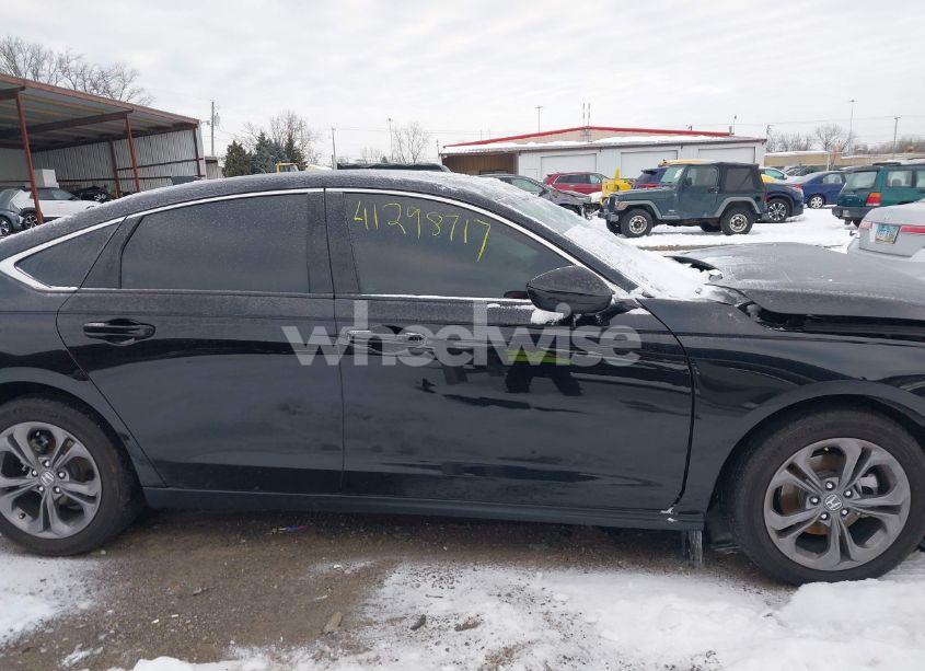 Photo 13 of 2024 Honda Accord EX (VIN 1HGCY1F31RA032803)