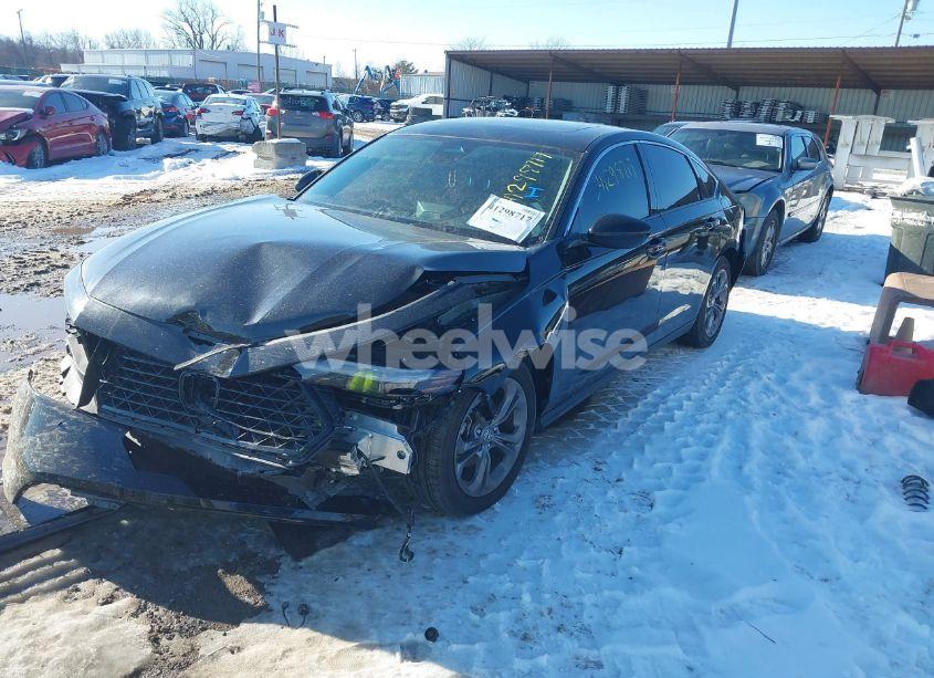 Photo 2 of 2024 Honda Accord EX (VIN 1HGCY1F31RA032803)