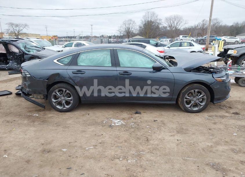 Photo 14 of 2024 Honda Accord EX (VIN 1HGCY1F31RA075280)