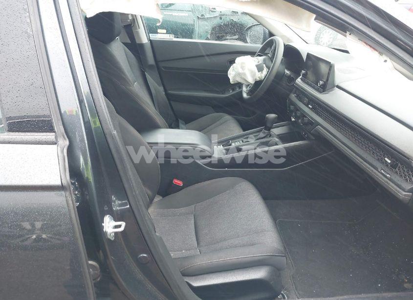 Photo 5 of 2024 Honda Accord EX (VIN 1HGCY1F32RA042448)