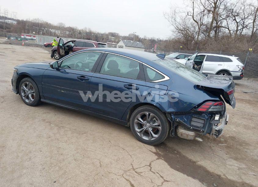 Photo 3 of 2024 Honda Accord EX (VIN 1HGCY1F32RA048296)