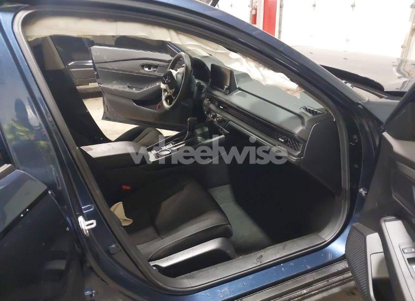 Photo 5 of 2024 Honda Accord EX (VIN 1HGCY1F32RA051683)