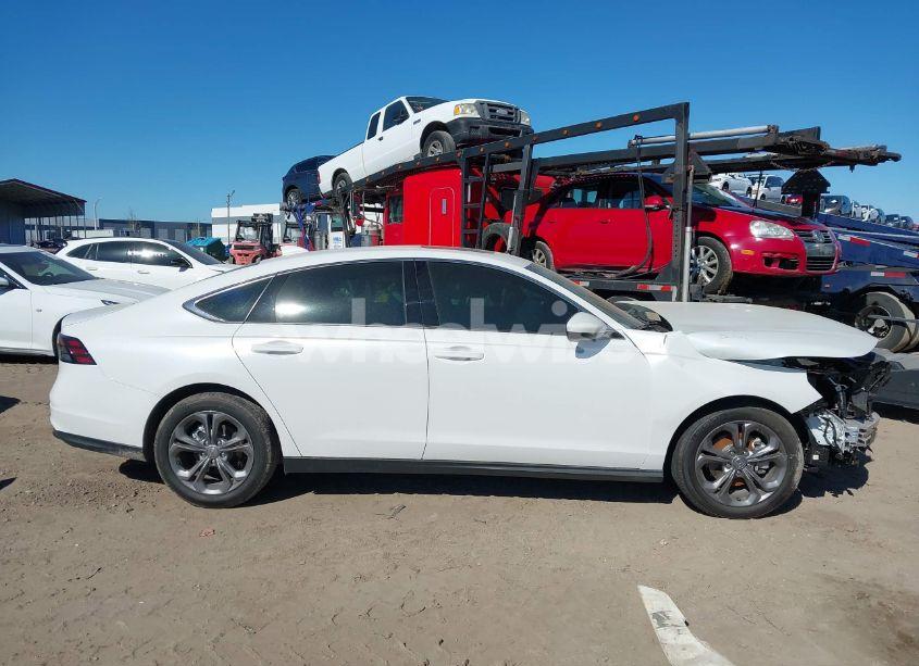 Photo 14 of 2024 Honda Accord EX (VIN 1HGCY1F32RA088717)