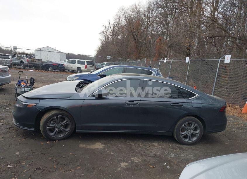 Photo 14 of 2024 Honda Accord EX (VIN 1HGCY1F32RA088930)