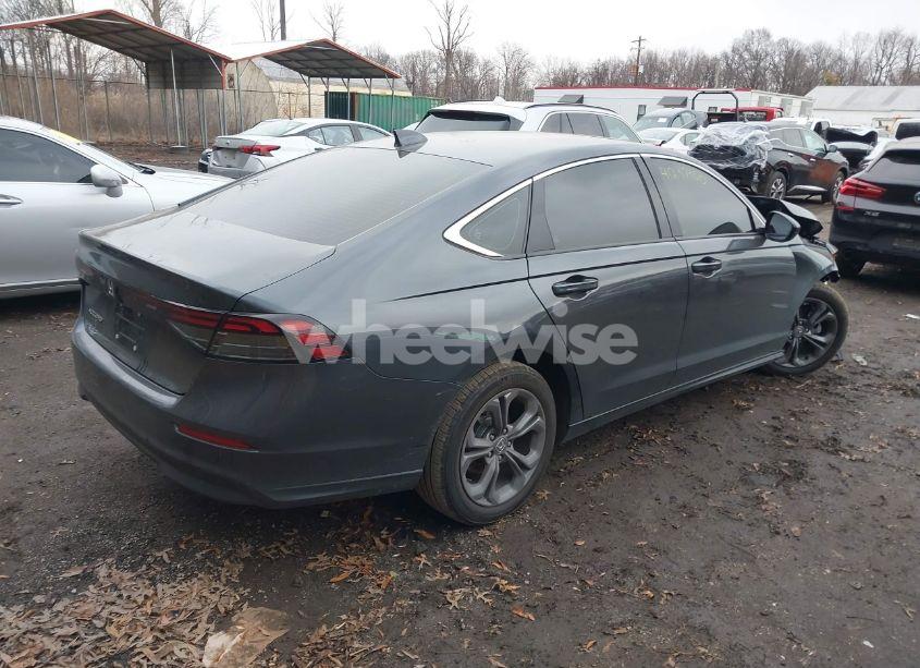 Photo 4 of 2024 Honda Accord EX (VIN 1HGCY1F32RA088930)