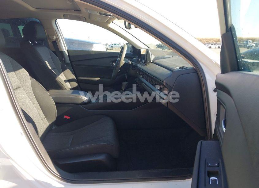 Photo 5 of 2023 Honda Accord EX (VIN 1HGCY1F33PA018849)
