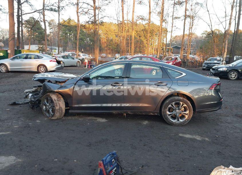 Photo 14 of 2023 Honda Accord EX (VIN 1HGCY1F33PA038969)