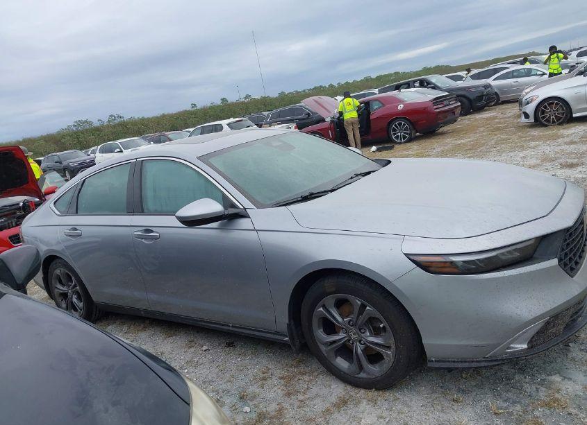 Photo 13 of 2023 Honda Accord EX (VIN 1HGCY1F33PA041242)
