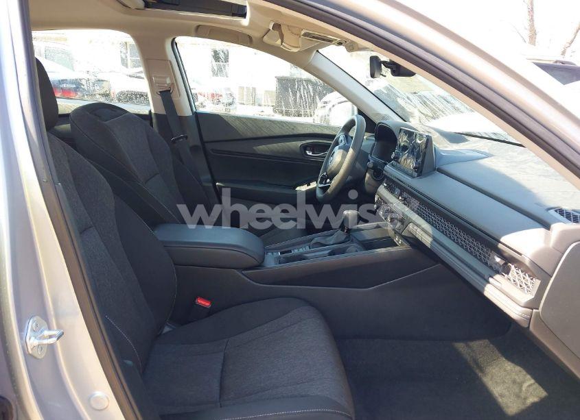 Photo 5 of 2023 Honda Accord EX (VIN 1HGCY1F33PA053083)