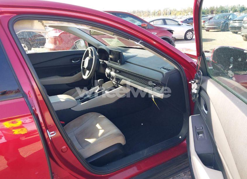 Photo 5 of 2024 Honda Accord EX (VIN 1HGCY1F33RA000192)