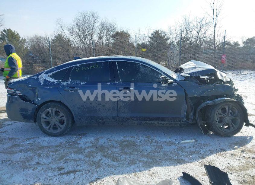 Photo 13 of 2024 Honda Accord EX (VIN 1HGCY1F33RA001116)