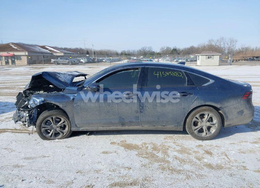 Photo 14 of 2024 Honda Accord EX (VIN 1HGCY1F33RA001116)