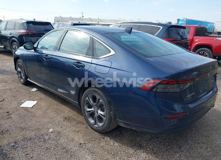 Photo 3 of 2024 Honda Accord EX (VIN 1HGCY1F33RA004078)