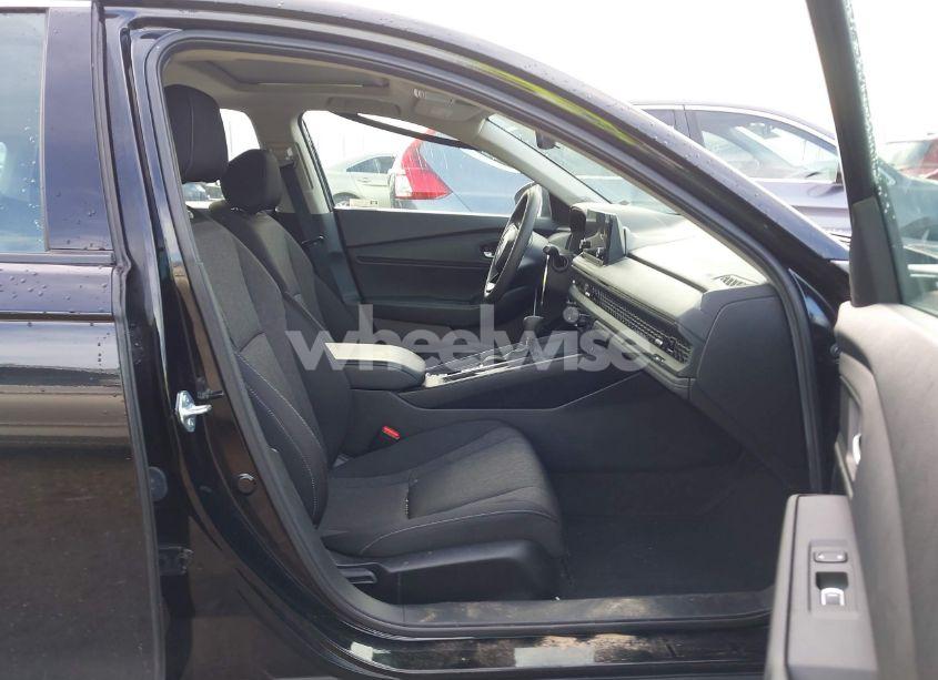 Photo 5 of 2024 Honda Accord EX (VIN 1HGCY1F33RA011046)