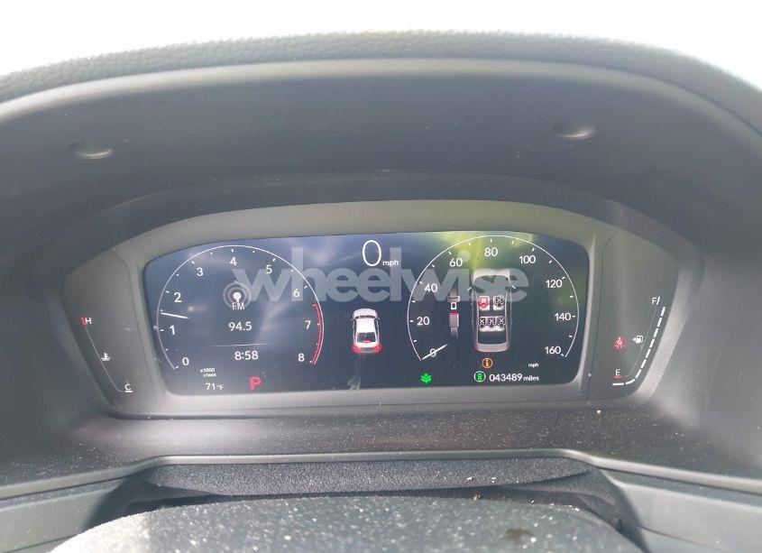 Photo 7 of 2024 Honda Accord EX (VIN 1HGCY1F33RA011046)