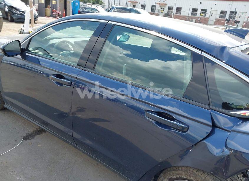 Photo 15 of 2024 Honda Accord EX (VIN 1HGCY1F33RA016506)